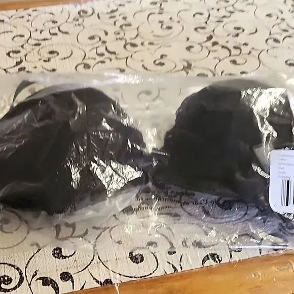 Smartt & Sexy Black Lace Bra - Picture 9 of 10